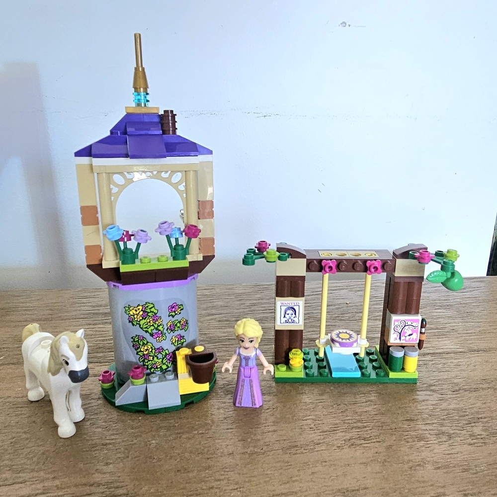 Lego 41065 Rapunzel's Best Day Ever 99% Complete